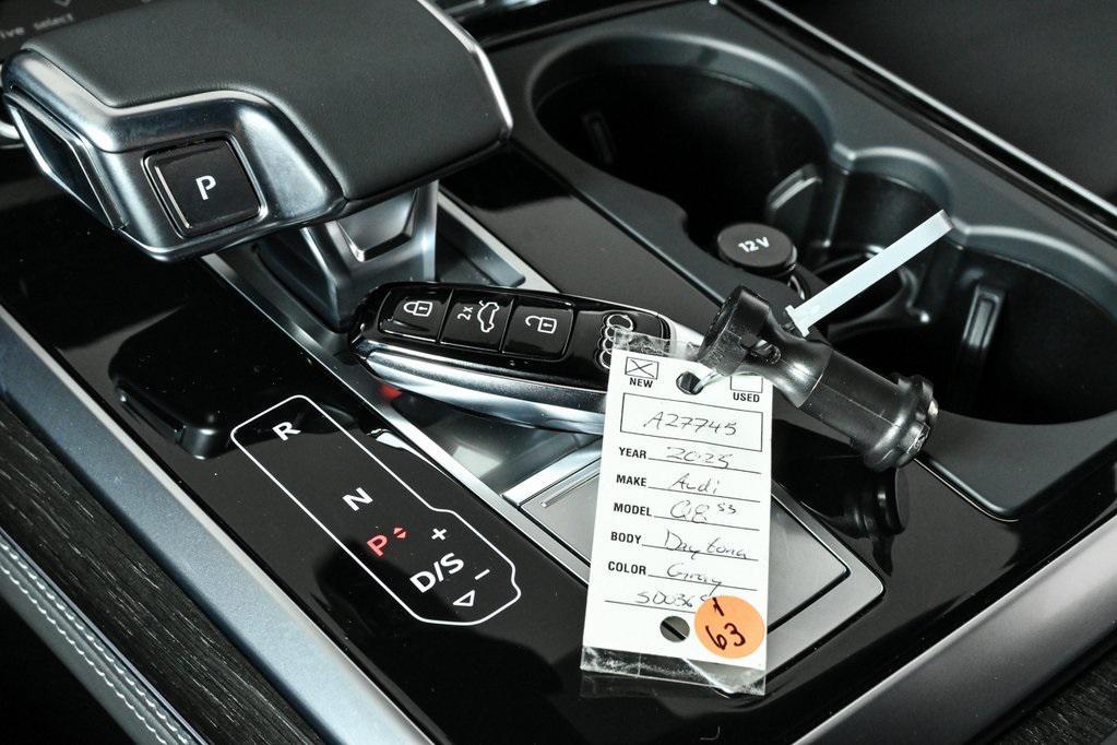 new 2025 Audi Q8 car, priced at $82,379