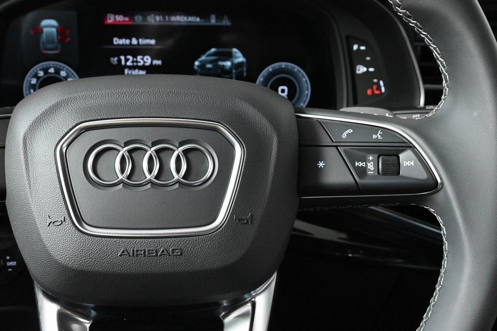 new 2025 Audi Q8 car, priced at $82,379