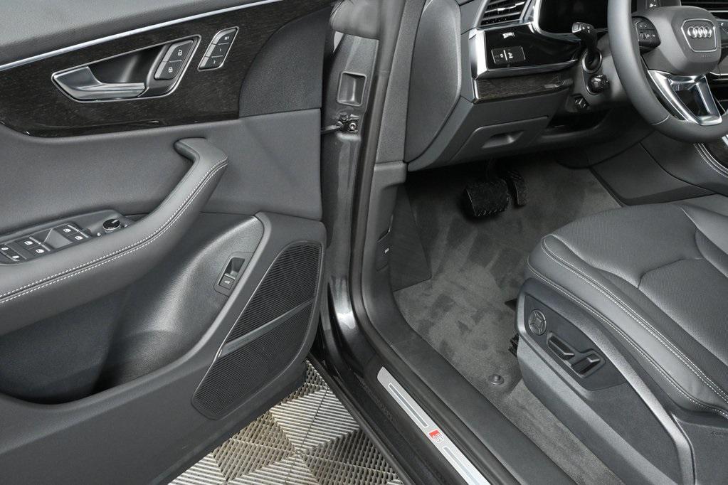 new 2025 Audi Q8 car, priced at $82,379