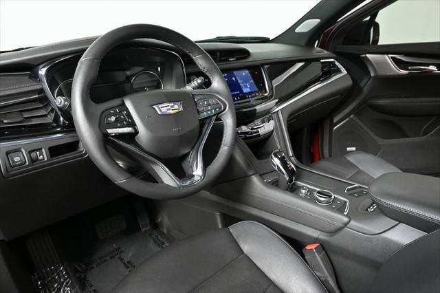 used 2020 Cadillac XT6 car, priced at $25,630