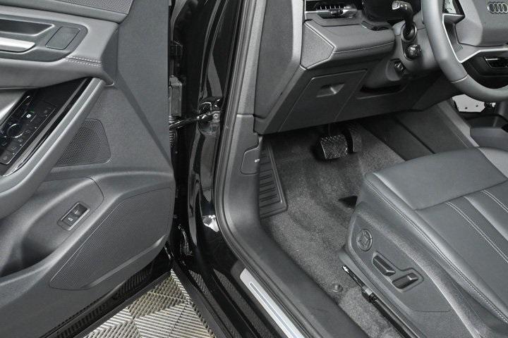 new 2025 Audi Q6 e-tron car, priced at $71,000
