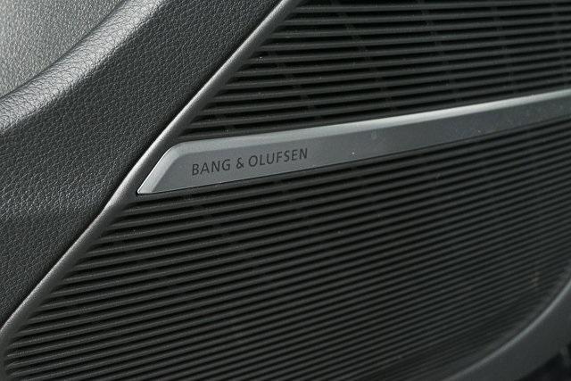 new 2025 Audi Q7 car, priced at $75,418