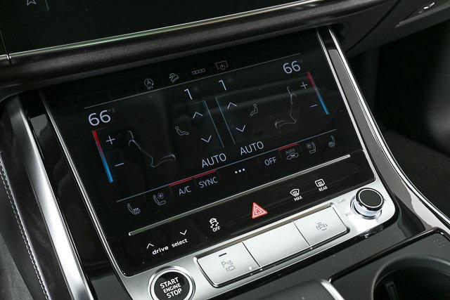 new 2025 Audi Q7 car, priced at $72,455