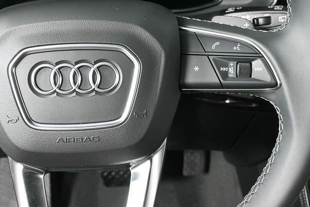 new 2025 Audi Q7 car, priced at $75,540