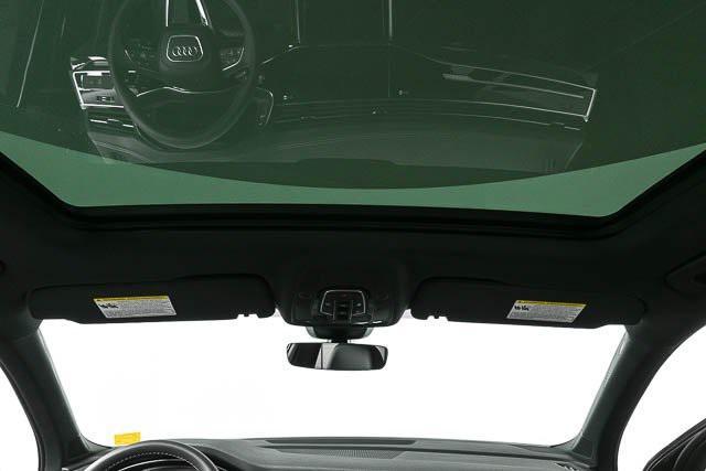 new 2025 Audi Q7 car, priced at $75,540