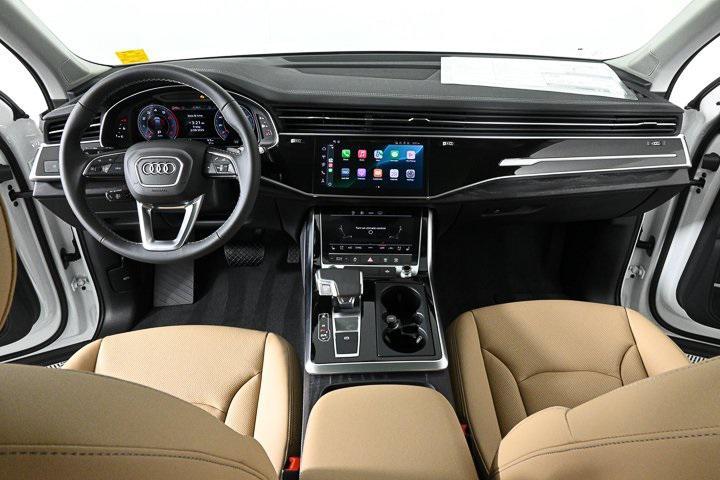 new 2025 Audi Q7 car, priced at $73,297