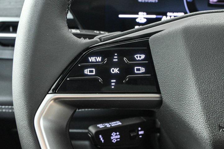 new 2025 Audi Q6 e-tron car, priced at $75,155