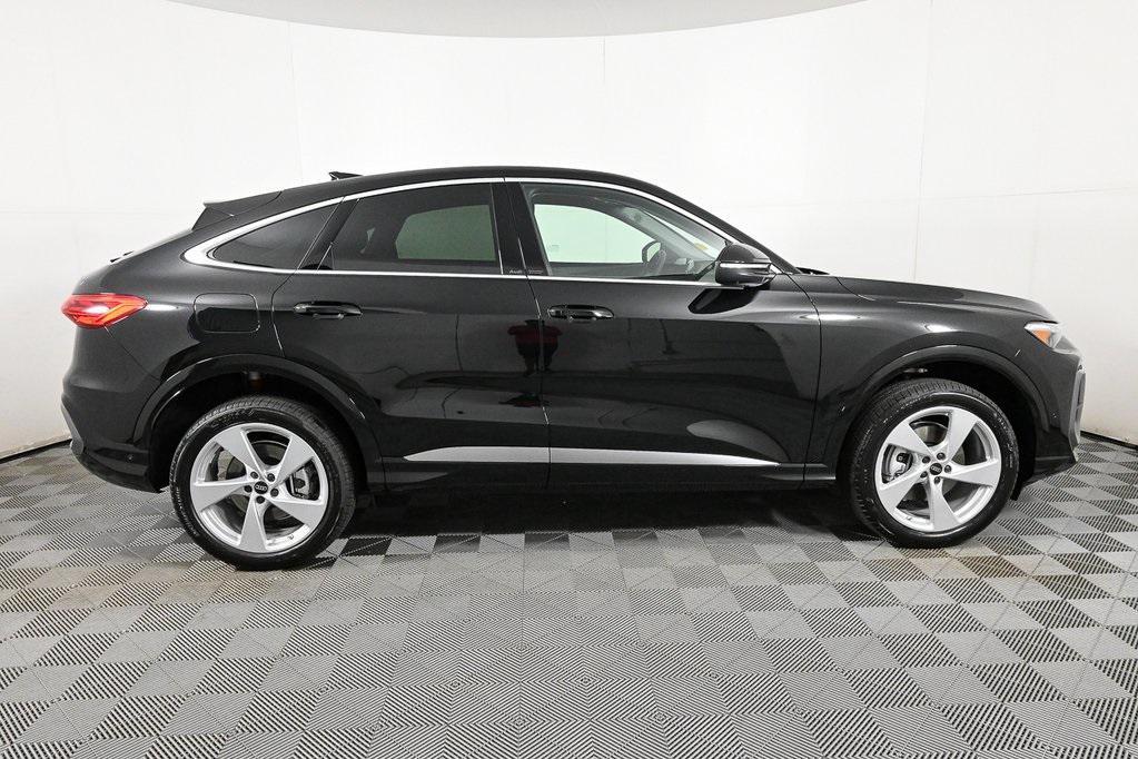 new 2025 Audi Q5 Sportback car, priced at $59,921