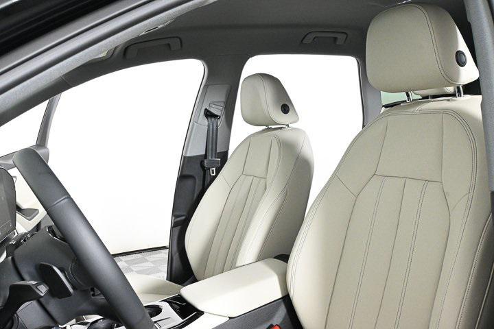 new 2025 Audi Q6 e-tron car, priced at $69,550