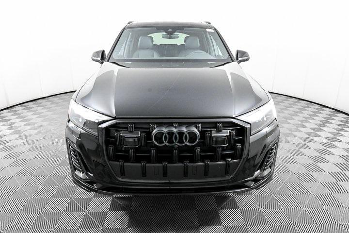 new 2025 Audi Q7 car, priced at $72,380