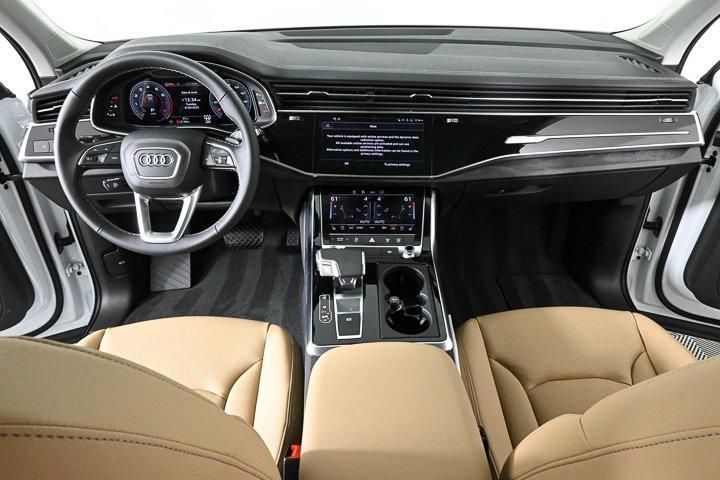 new 2025 Audi Q7 car, priced at $73,863