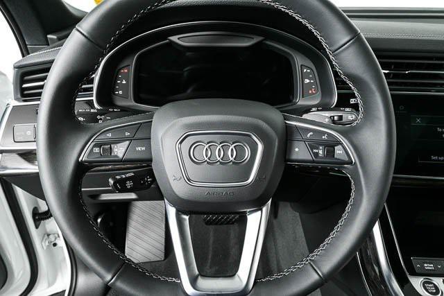 new 2025 Audi Q7 car, priced at $65,852