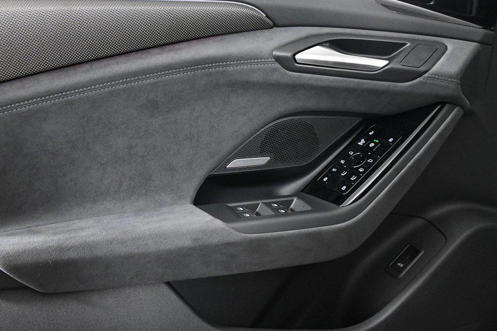 new 2025 Audi S6 e-tron car, priced at $87,600