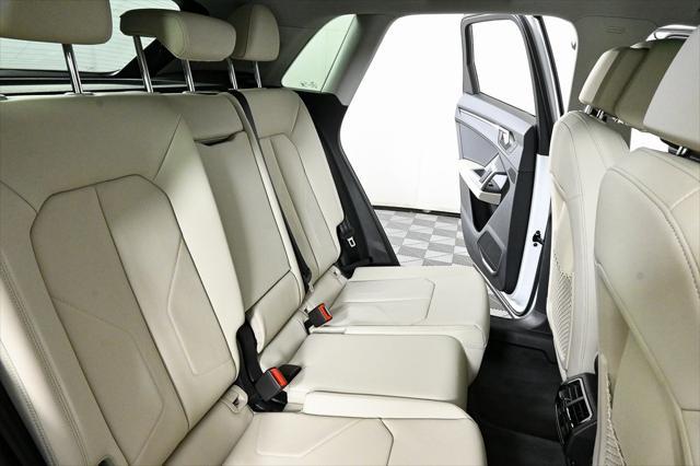 new 2025 Audi Q3 car, priced at $44,060