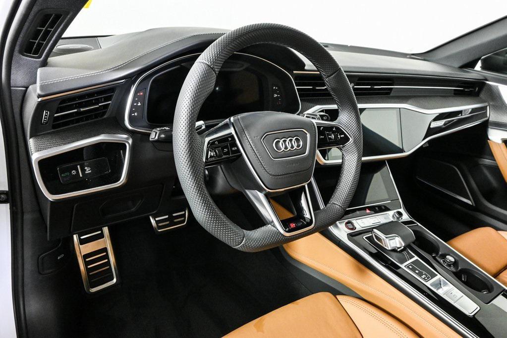 new 2025 Audi RS 6 Avant car, priced at $148,395