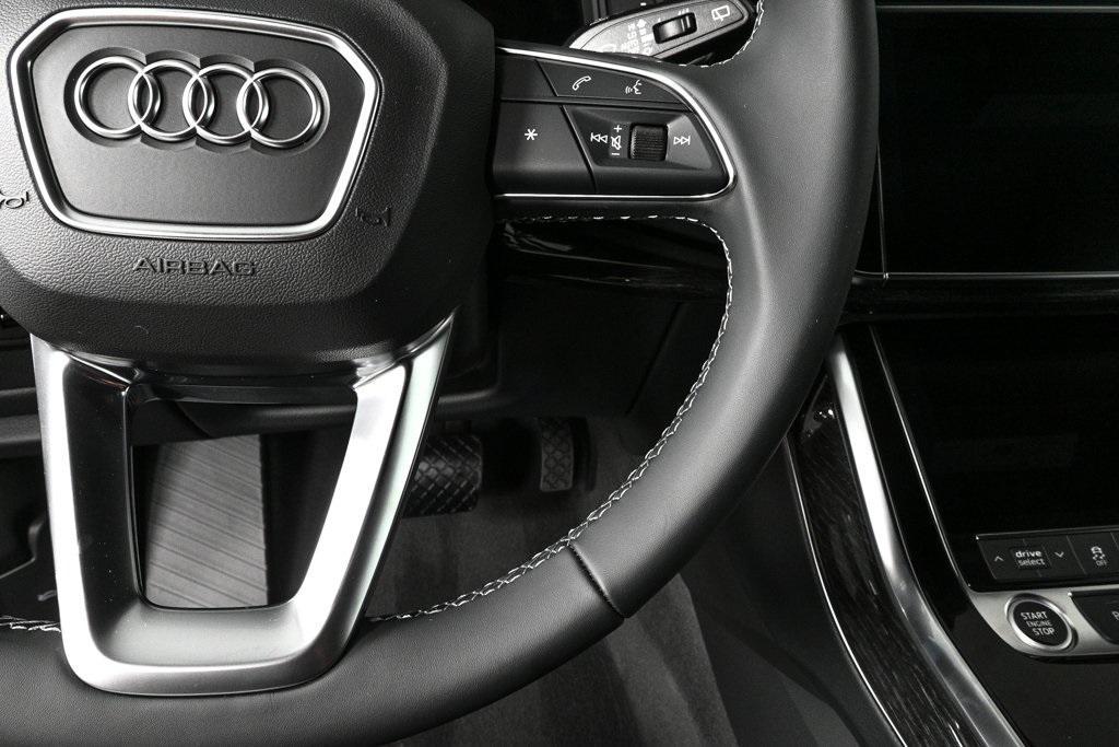 new 2025 Audi Q8 car, priced at $78,294
