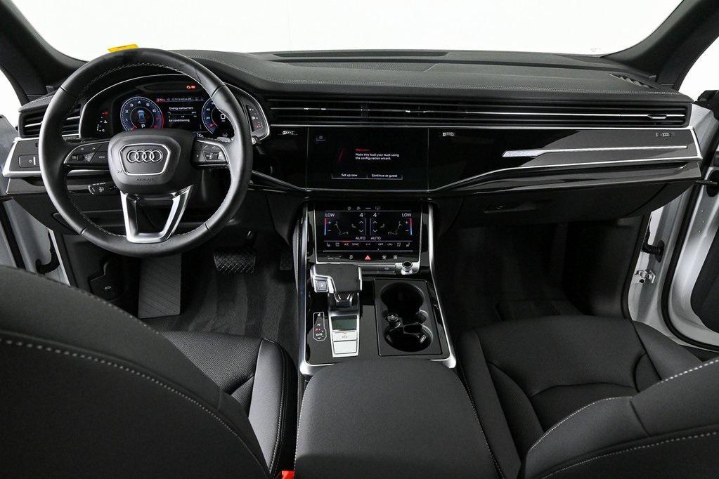 new 2025 Audi Q8 car, priced at $82,379