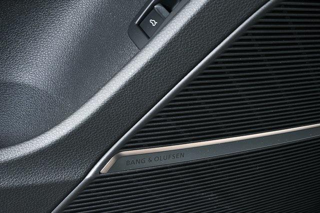 new 2025 Audi Q7 car, priced at $72,455