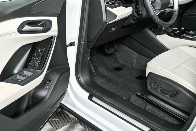 new 2025 Audi Q6 e-tron car, priced at $66,768