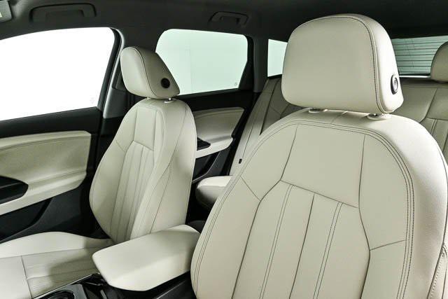 new 2025 Audi Q6 e-tron car, priced at $66,768