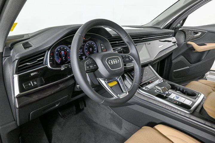 new 2025 Audi Q7 car, priced at $78,442