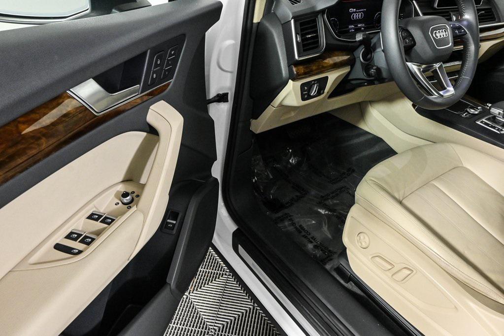 used 2018 Audi Q5 car, priced at $17,995