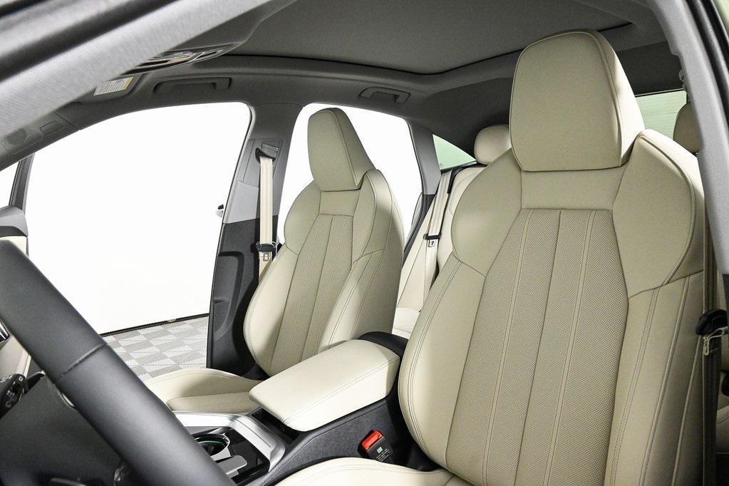 new 2025 Audi Q5 Sportback car, priced at $61,183