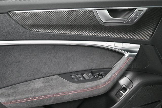 new 2026 Audi RS 6 Avant car, priced at $152,995