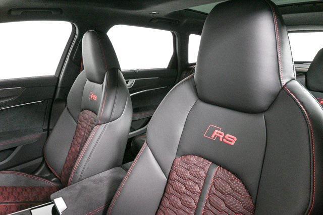 new 2026 Audi RS 6 Avant car, priced at $152,995