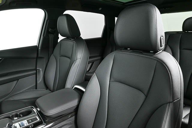 new 2025 Audi Q7 car, priced at $73,863