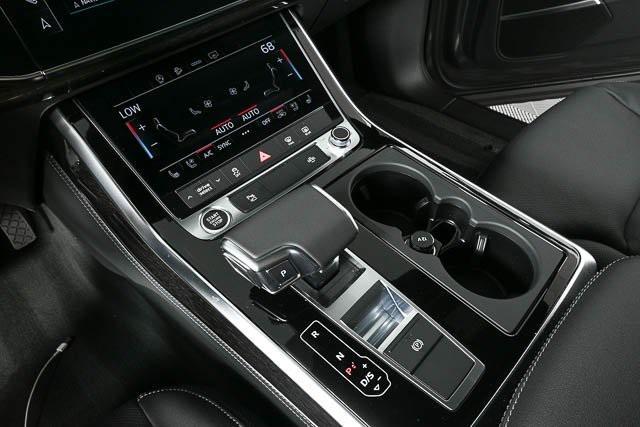 new 2025 Audi Q7 car, priced at $73,863