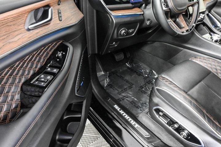 used 2023 Jeep Grand Cherokee car, priced at $41,995