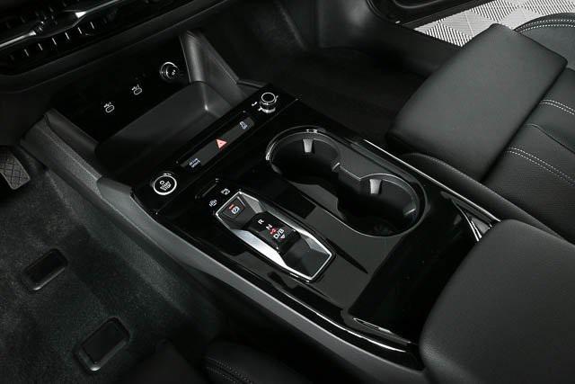 new 2025 Audi Q6 e-tron car, priced at $72,048