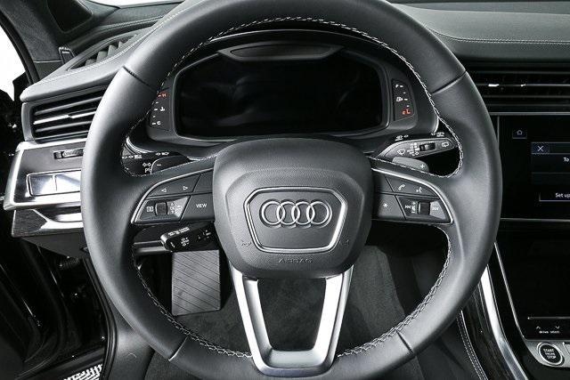 new 2025 Audi Q7 car, priced at $84,503