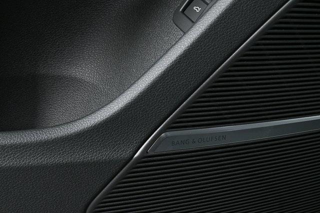 new 2025 Audi Q7 car, priced at $84,503
