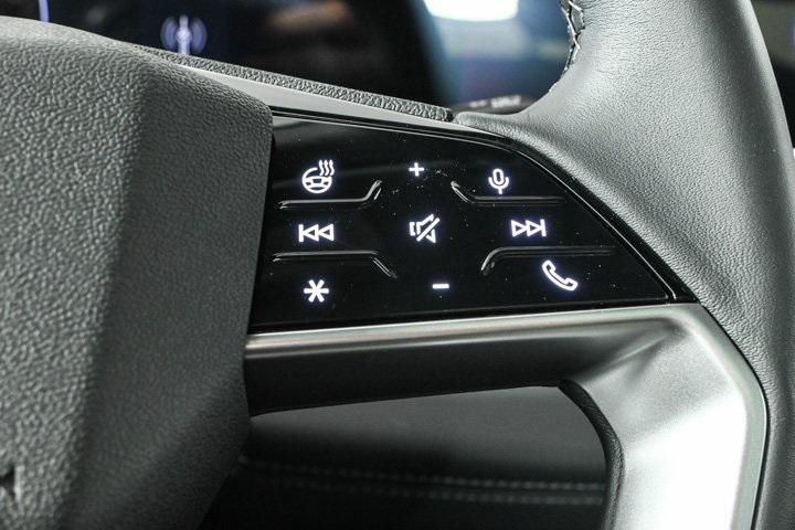 new 2025 Audi Q6 e-tron car, priced at $70,080