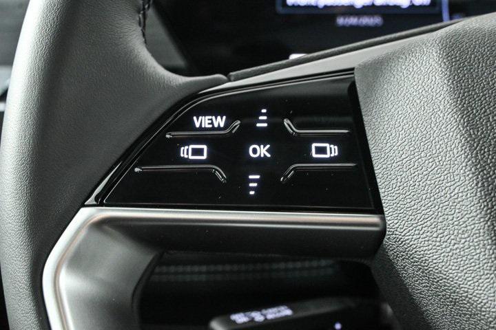 new 2025 Audi Q6 e-tron car, priced at $70,080