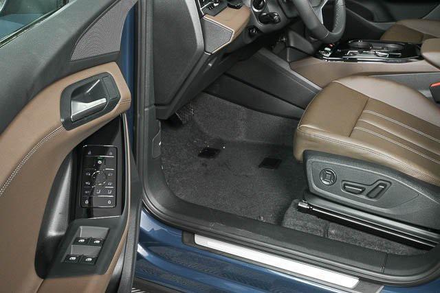 new 2025 Audi Q6 e-tron car, priced at $71,000