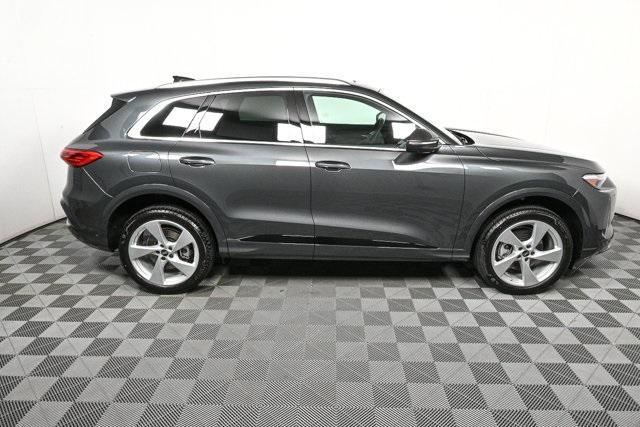 new 2025 Audi Q5 car, priced at $59,461