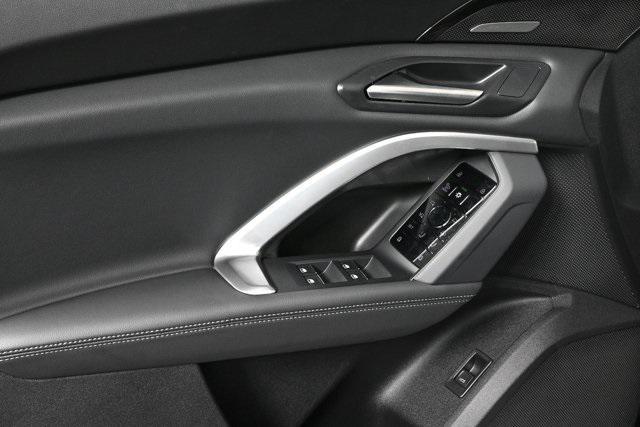 new 2025 Audi Q5 car, priced at $59,461