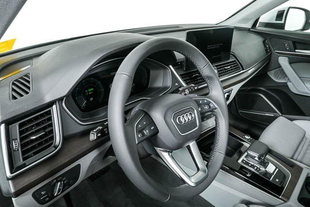 new 2025 Audi Q5 car, priced at $62,684