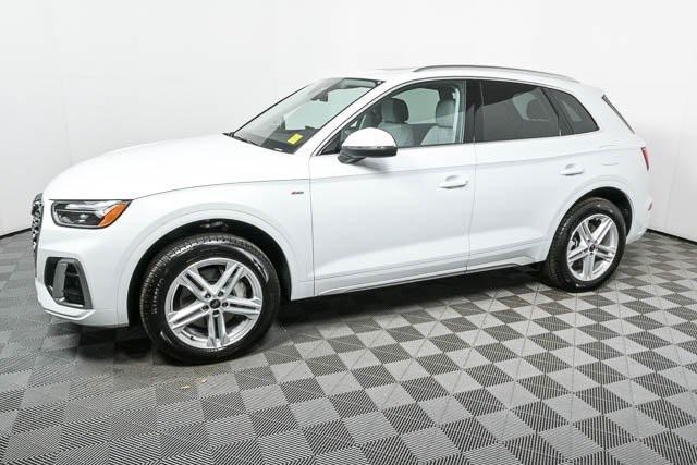 new 2025 Audi Q5 car, priced at $62,684