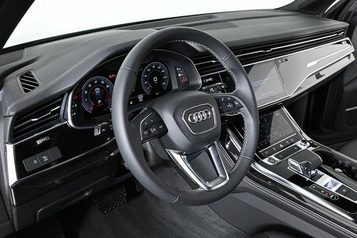new 2025 Audi Q7 car, priced at $75,800