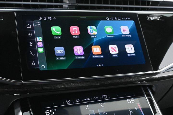 new 2025 Audi Q7 car, priced at $75,800