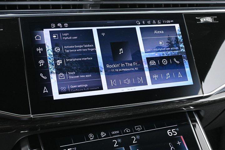 new 2025 Audi Q7 car, priced at $75,800