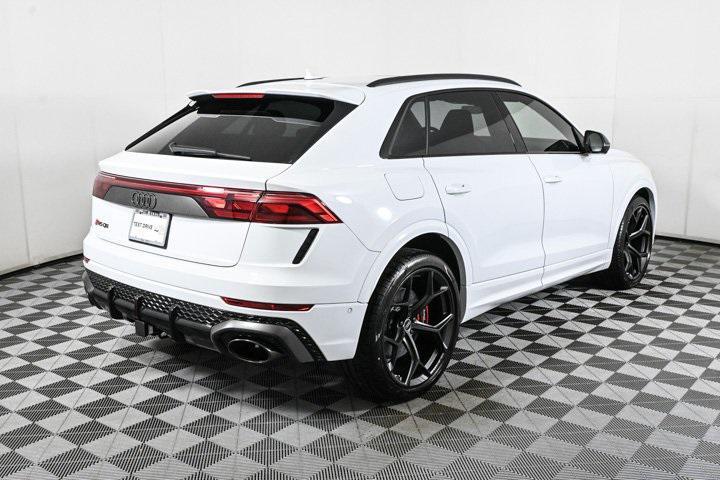 new 2025 Audi RS Q8 car, priced at $155,840