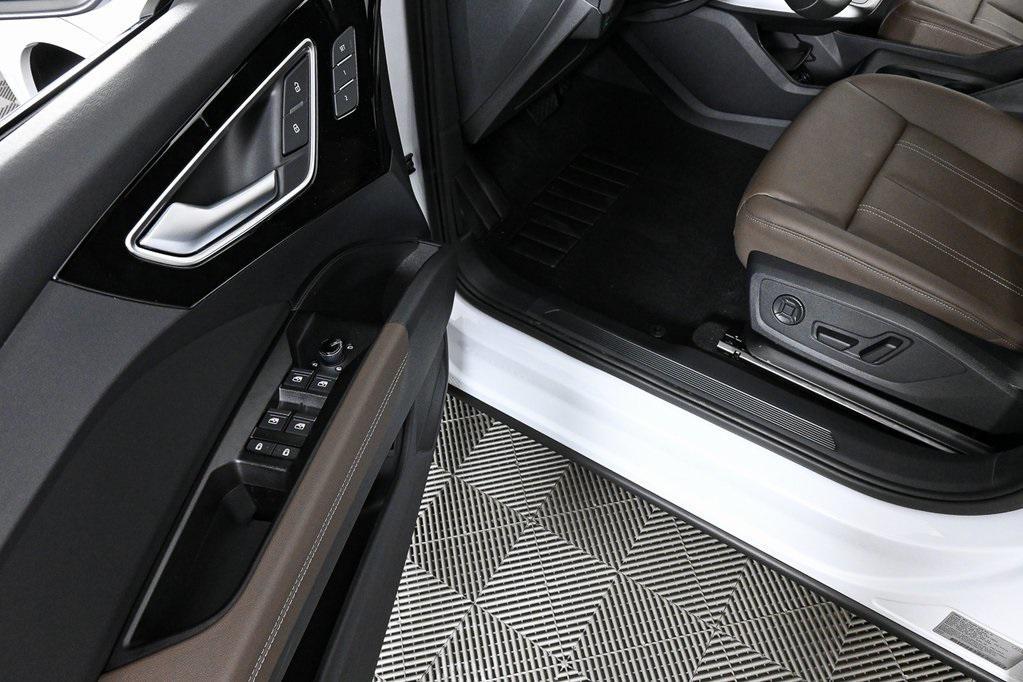 new 2025 Audi Q4 e-tron car, priced at $60,273