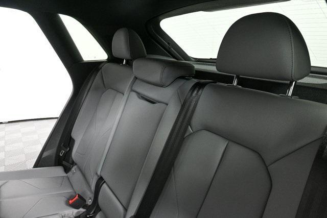 new 2025 Audi Q3 car, priced at $43,239