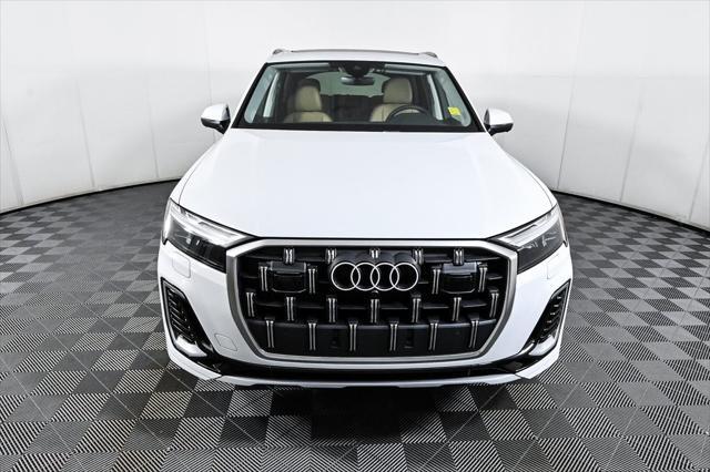 new 2025 Audi Q7 car, priced at $69,603