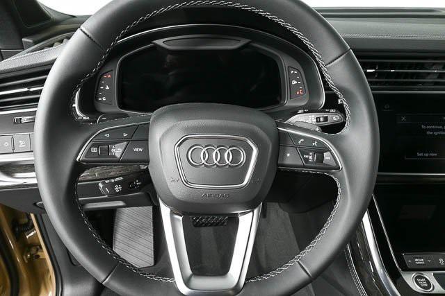 new 2025 Audi Q7 car, priced at $71,051